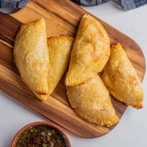 EMPANADAS POLLO X 750 GR PT X 10 UND