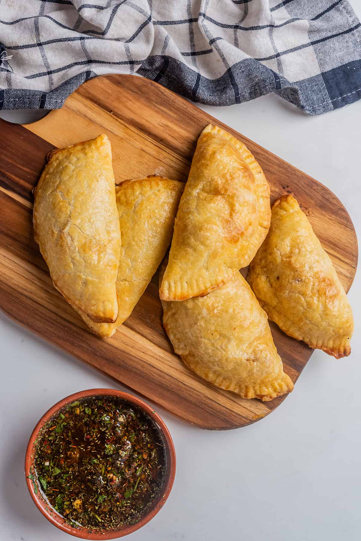 EMPANADAS POLLO X 750 GR PT X 10 UND